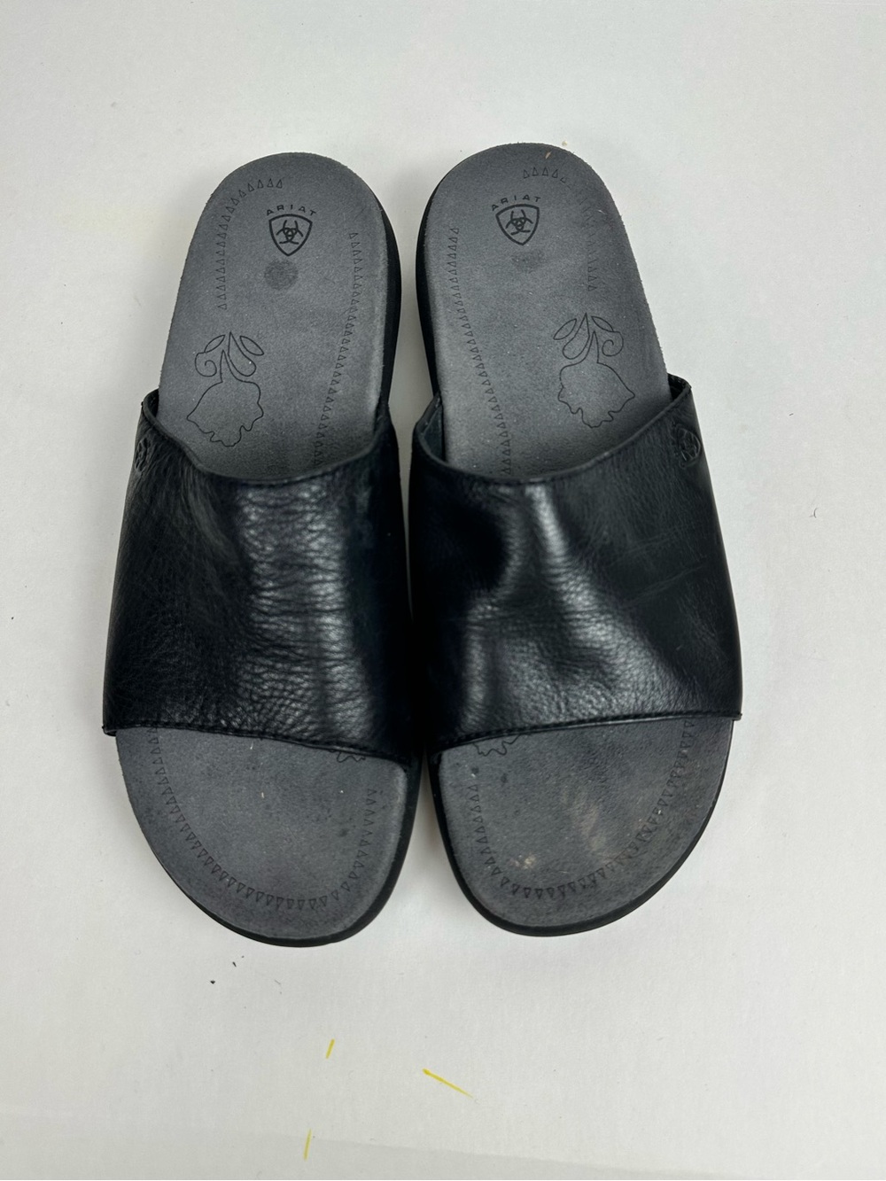 Ariat Women’s Size 10B Black Leather Slide Sandals